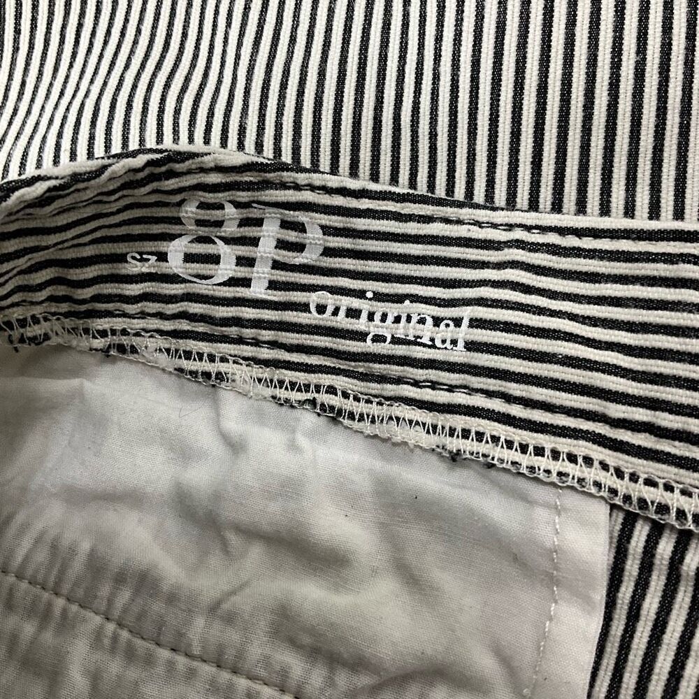 ANN TAYLOR LOFT Bermuda Length Shorts - Picture 4 of 5